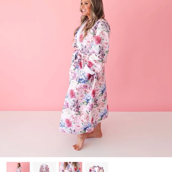 Posh peanut Georgette Adult Long Sleeve Plush Robe - Picture 2 of 5